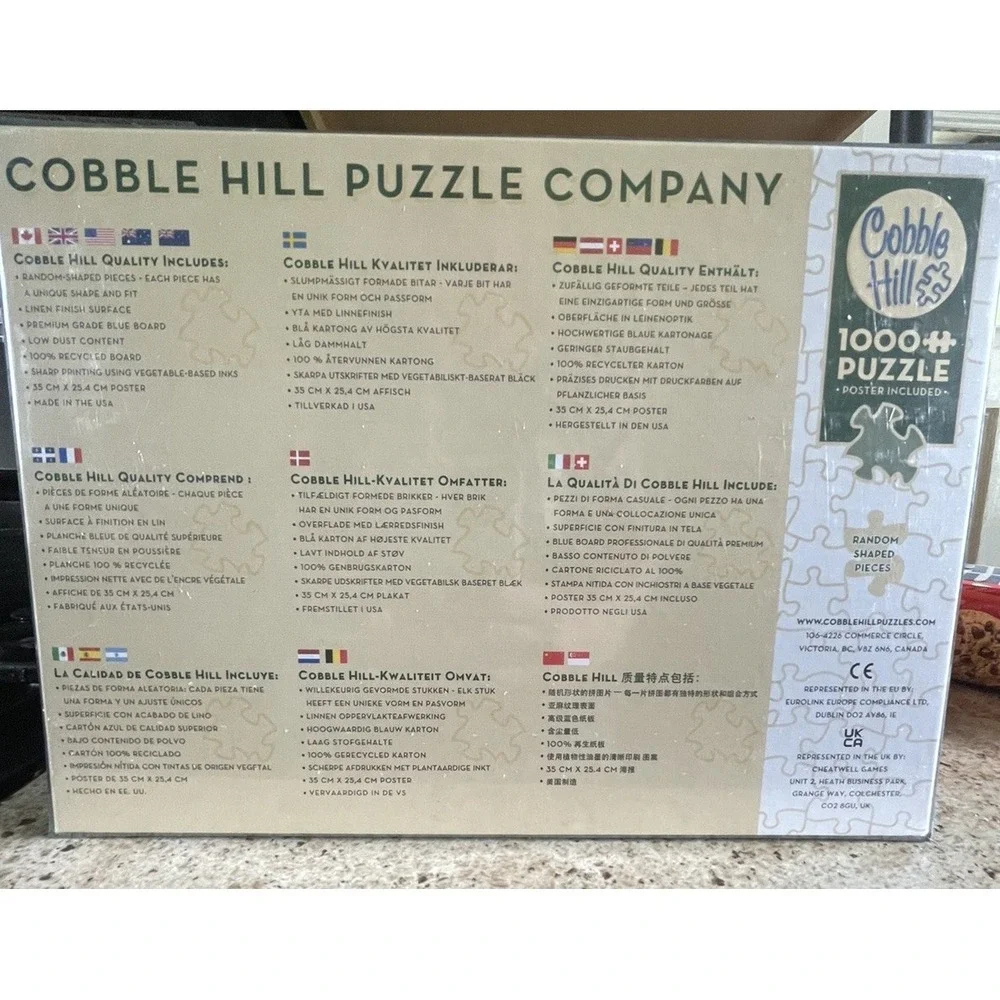Cobble Hill Village Tree Christmas 1000 Piece Puzzle‎ New Sealed